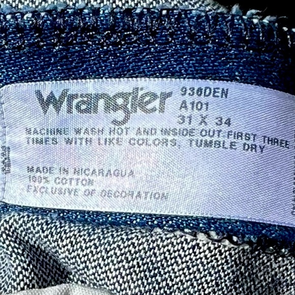 🌻WRANGLER Western Blue Jeans Tagged 31x34 MADE IN THE USA - Picture 8 of 8